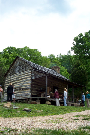 Humpback Rocks Mountain Farm - Cabin