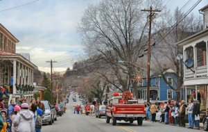 Photo By Jenn Rhubright : From the 2006 Christmas Parade in Lovingston, Virginia