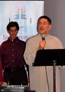 Alan Scherr and Master Charles Cannon at the 2006 unveiling of the Blessed Mother Apparation painting at Synchronicity Foundation. (©2006-2009 Nelson County Life Magazine)
