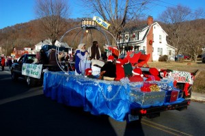 In spite of the very cold temperatures, the floats were flawless, and the crowds excited!
