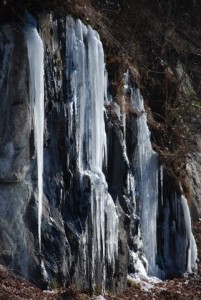 Photo By John McKeithen : ©2009 : Icicles in the mountains of Nelson County, Virginia