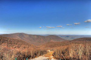 Photo By Paul Purpura : ©2009 NCL Magazine : Beautiful sunny & clear skies continue into the first half of this weekend. This is the view from above the Upper Cliffhanger @ Wintergreen. 