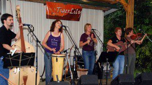 Photos By Diana Garland : ©2009 Tiger Lily performed Friday night over at Cardinal Point Winery to benefit BRIFM.