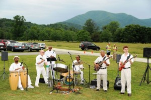 All Photos Paul Purpura : ©2010 www.nelsoncountylife.com : The sounds of Kevin Davis & Ban Caribe fill the evening sky this past Friday at RHOP's annual spring fundraiser held at Wintergreen Winery. 