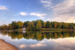 Photos By Paul Purpura : ©2010 www.nelsoncountylife.com : Fall quietly settles in over Lake Monacan in Stoney Creek as summer like temperatures take a back seat to cooler days and nights. Click on photos to enlarge. 