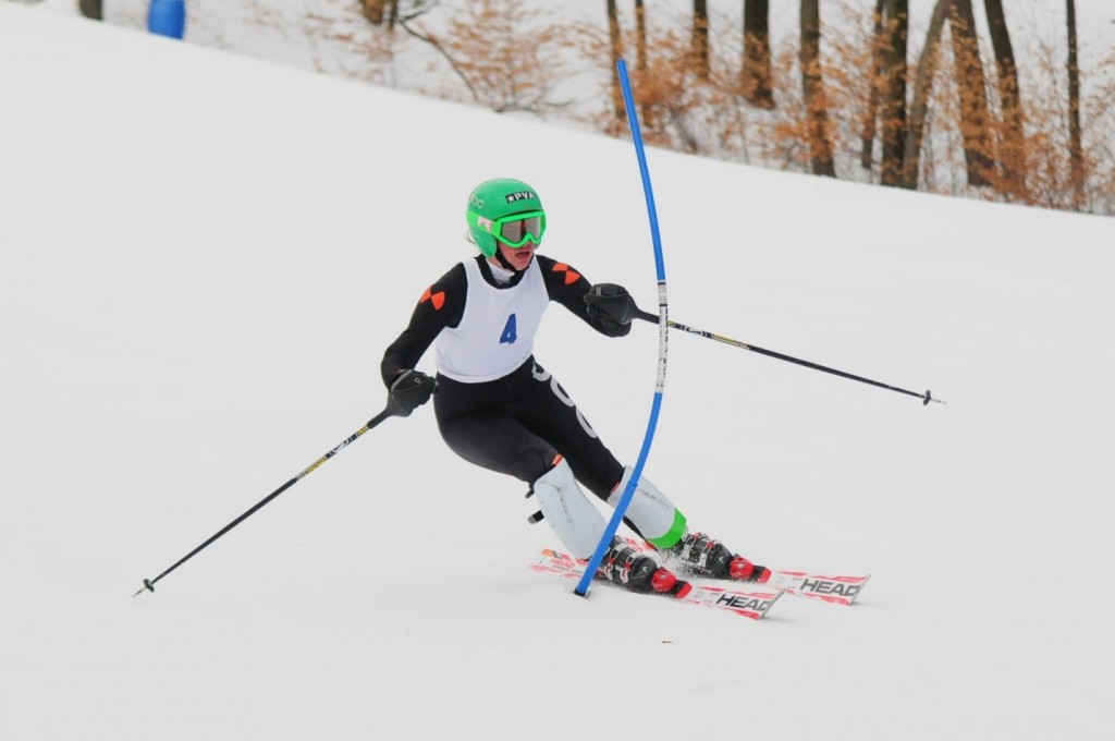 Roseland High School Senior Wins Southern Alpine Racing Award Blue