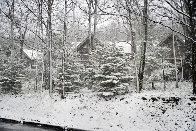 Snow Returns To The Mountains Of Nelson County, Virginia : Updated Photo 12 Noon