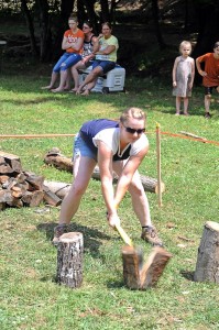 Mountain Man & Mama Competition (A) - 0712