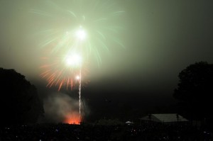 Wintergreen Fireworks (A) - 0078