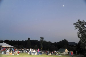 A crisp pre-fall evening was a perfect backdrop for the end of the Starry Nights 2013 season this past Saturday - September 14, 2013 at Veritas Vineyard & Winery.