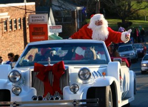 Santa officially kicked off the season at the annual Lovingston Christmas Parade this past Sunday afternoon - December 1, 2013. 