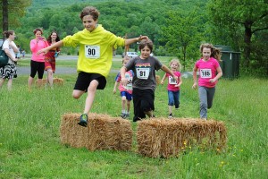 30 minutes before the main race at the DB Steeplechase, there was a kids fun run. 