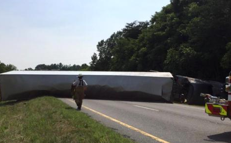 Tractor Trailer Wreck Closes Route 29 South