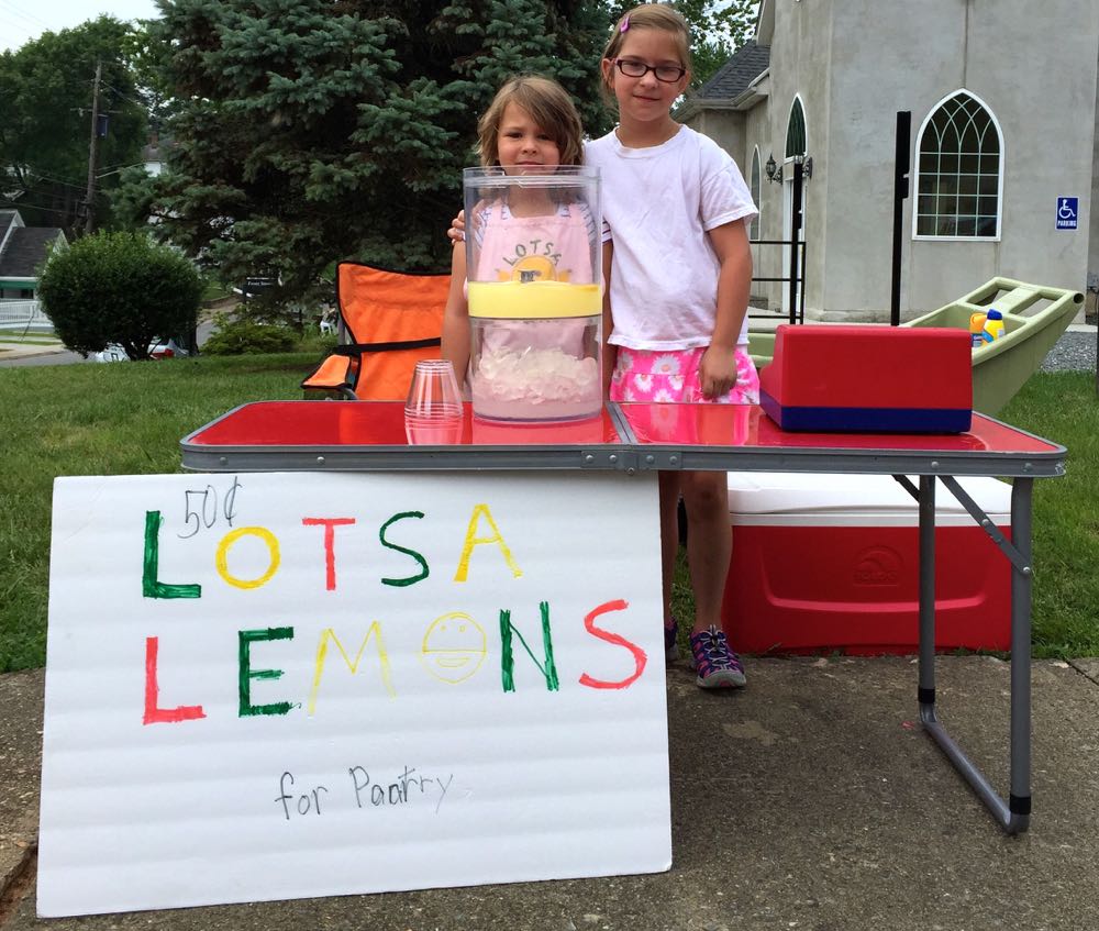 Lovingston: Lotsa Lemons To Help Nelson County Pantry