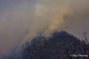 Photo by Debbie Wilson - Lukay Photography - Piney River, Virginia : Smoke rises from the Mount Pleasant wildfire late Wednesday. - November 23, 2016. The fire has now consumed over 6400 acres as of Thanksgiving morning. 